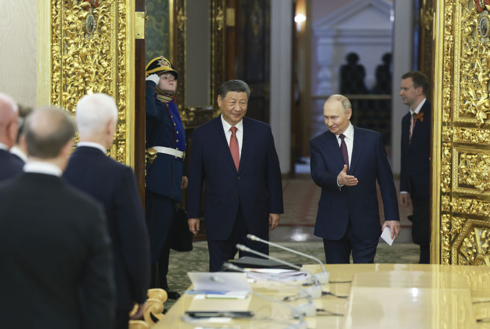 与普京会谈4.jpg